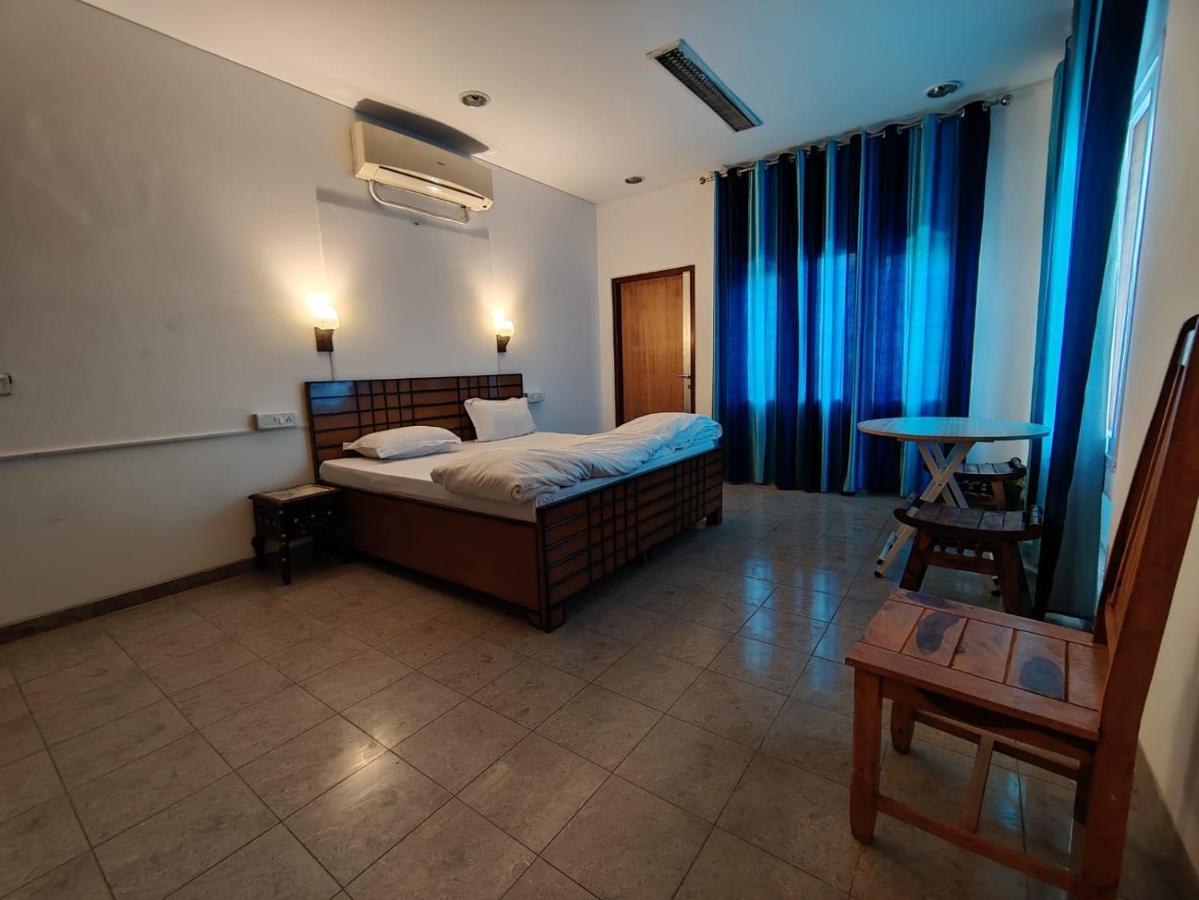 A Sleepy Fox Hostel Új-Delhi Kültér fotó
